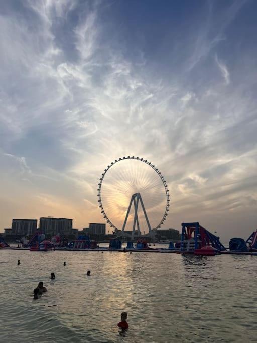 Jumeirah Beach Residents, Free Parking 두바이 외부 사진