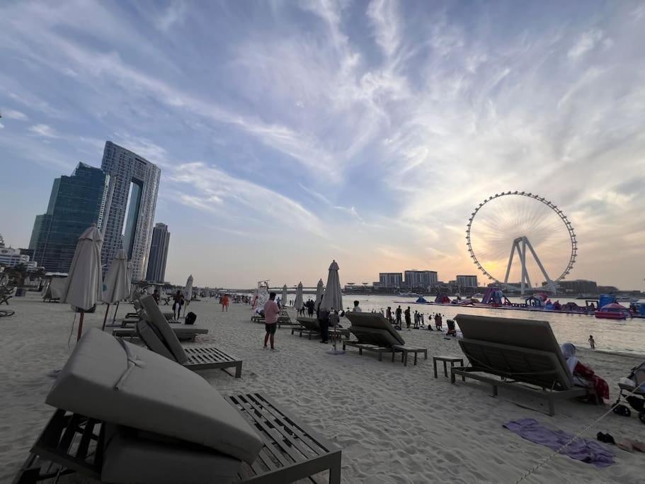 Jumeirah Beach Residents, Free Parking 두바이 외부 사진