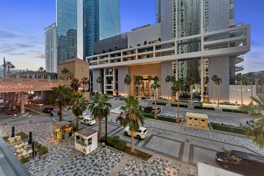 Jumeirah Beach Residents, Free Parking 두바이 외부 사진