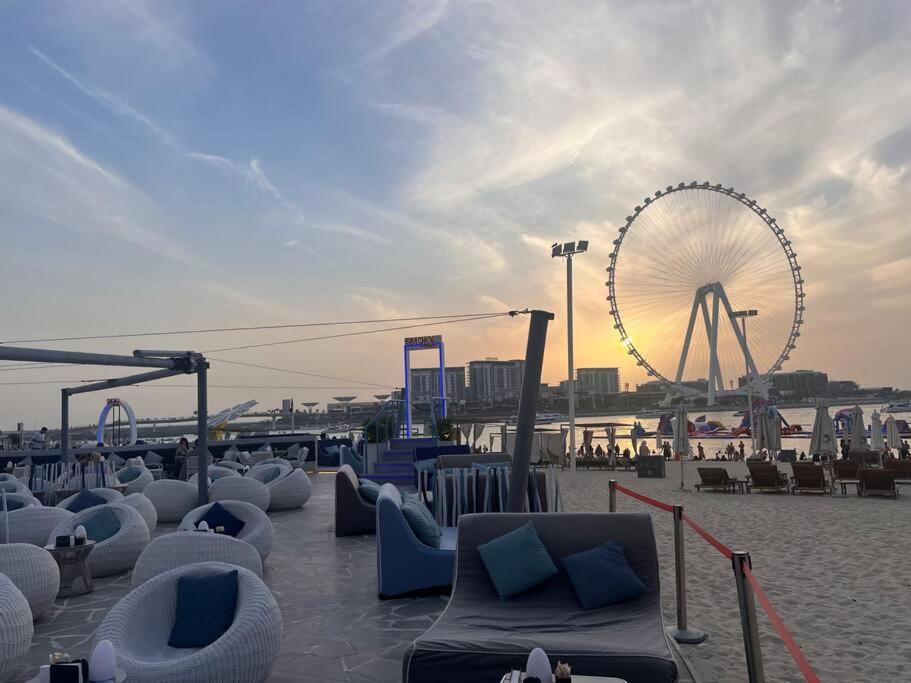 Jumeirah Beach Residents, Free Parking 두바이 외부 사진