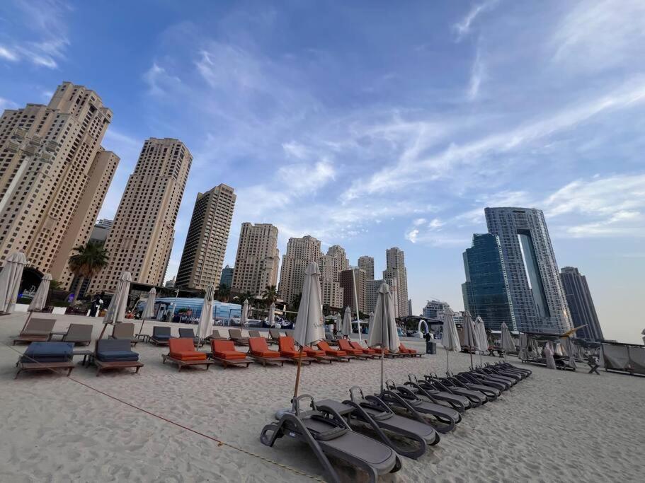 Jumeirah Beach Residents, Free Parking 두바이 외부 사진