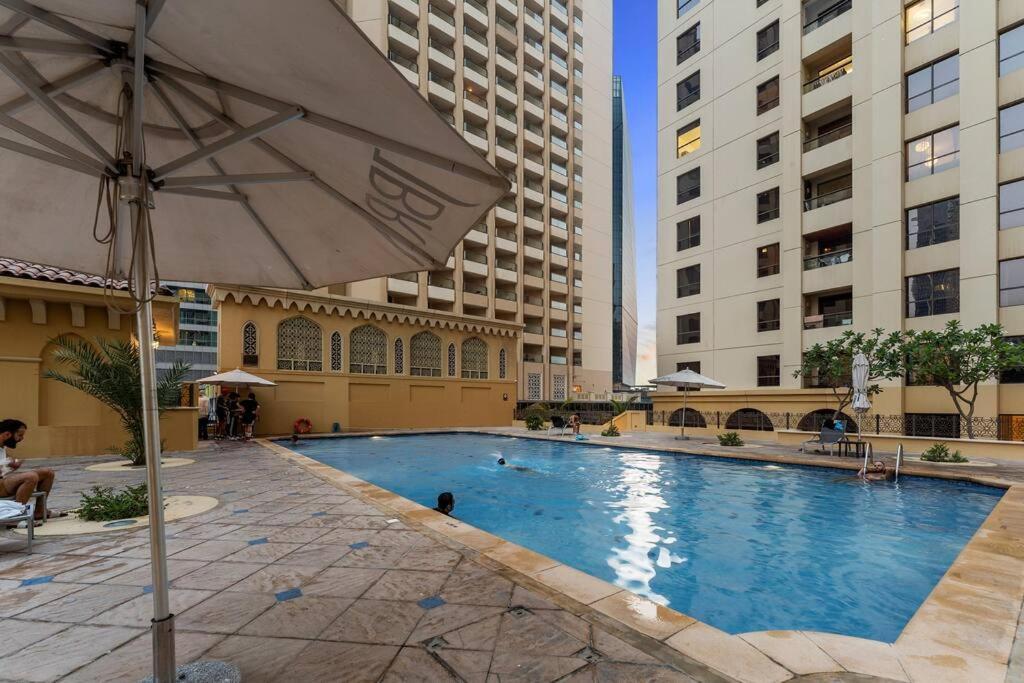 Jumeirah Beach Residents, Free Parking 두바이 외부 사진